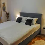 Luxury Toromanovic