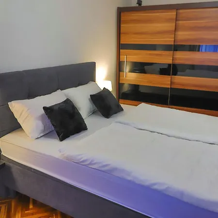 Toromanovic Appartamento Bihać