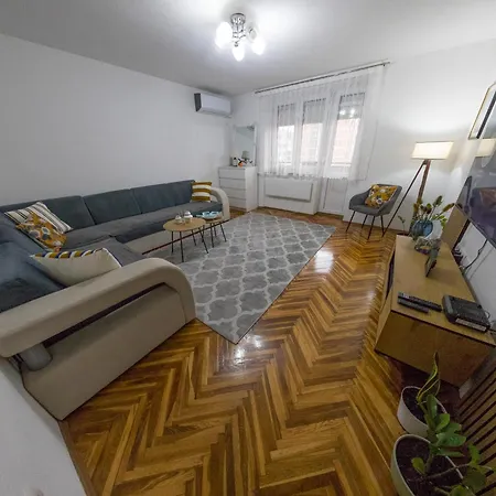 Toromanovic Apartment