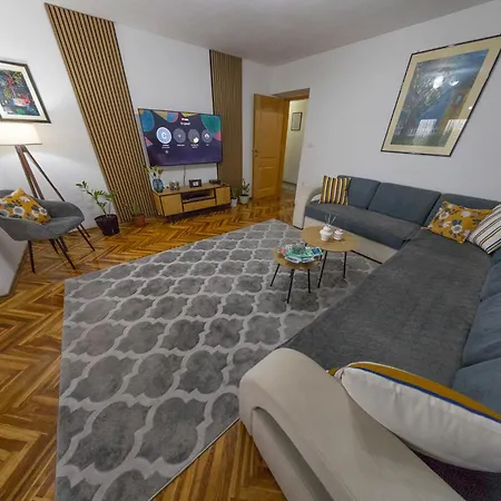 Toromanovic Apartment